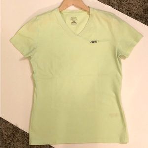 Rebook, women’s Sportswear shirt/ medium...🍀🍀🍀 (2)